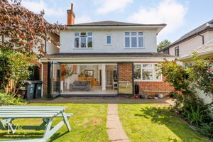 Photo 18- click for photo gallery